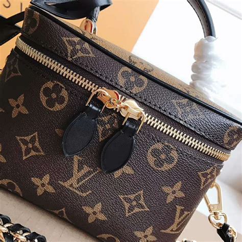 louis vuitton vanity pm review|louis vuitton vanity case price.